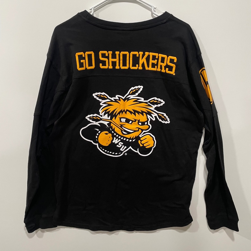 Wichita State‎ Shockers Mascot Graphic Long Sleeve Black T Size Small